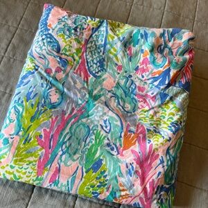Lilly Pulitzer x Pottery Barn Kids crib sheet